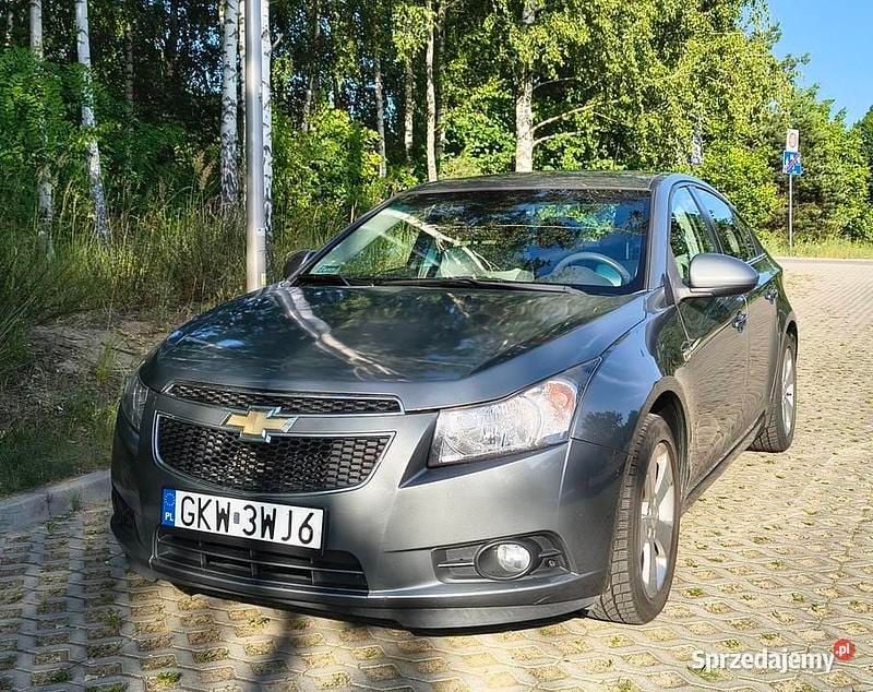 Używany Chevrolet Cruze 141 KM (103 kW) 2011 Szary Sedan/Limuzyna