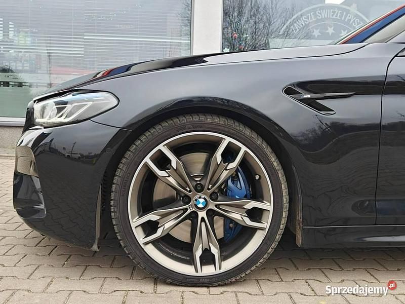 Niebieski Używany 2017 BMW M550 Sedan/Limuzyna | 144 900 zł - Obraz 1/4