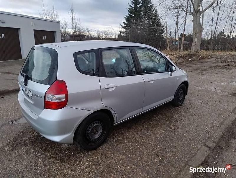 Używany 2007 Honda Jazz Hatchback | 2500 zł (Dobra cena) - Obraz 1/4