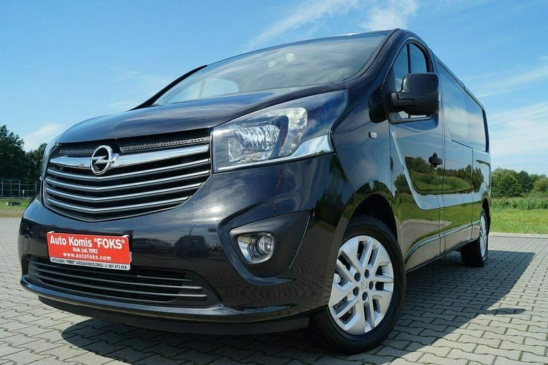 Czarny Używany 2018 Opel Vivaro Van | 61 900 zł (Uczciwa cena) - Obraz 1/4