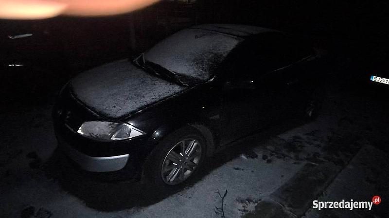 Granatowy Używany 2004 Renault Mégane II Dynamique Coupe | 5500 zł (Dobra cena) - Obraz 1/4