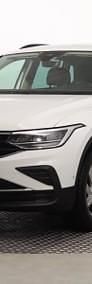 Używany VW Tiguan 190 KM (139 kW) 2022 Biały SUV
