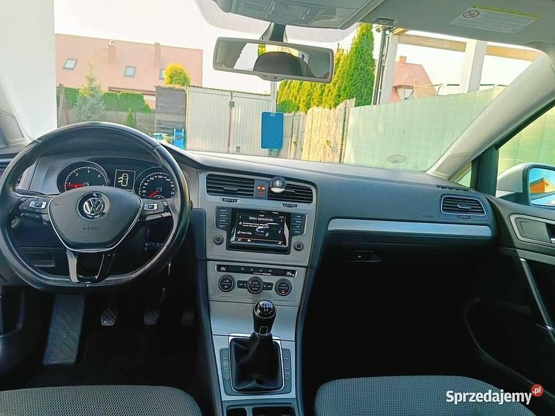 Używany VW Golf VII 2014 Srebrny Hatchback