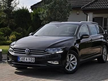 Czarny Używany 2020 VW Passat Kombi | 47 500 zł (Super Cena) - Obraz 1/4