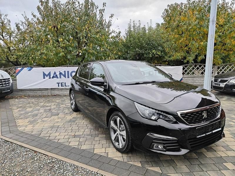 Czarny (metalik) Używany 2017 Peugeot 308 GT-line Sedan/Limuzyna | 38 900 zł (Dobra cena) - Obraz 1/4