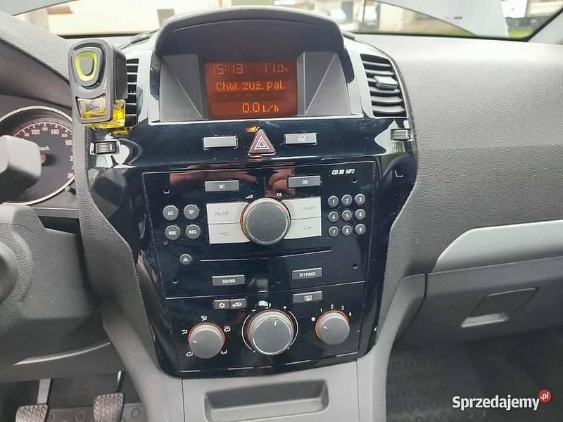 Używany 2011 Opel Zafira Minivan | 10 900 zł (Super Cena) - Obraz 1/4