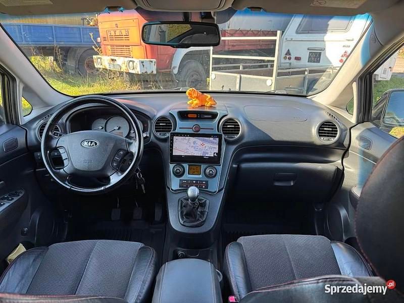 Szary Używany 2007 Kia Carens Minivan | 12 950 zł - Obraz 1/4
