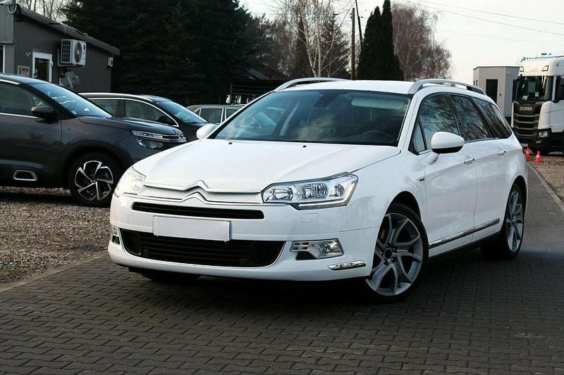 Używany Citroën C5 163 KM (119 kW) 2013 Biały Sedan/Limuzyna