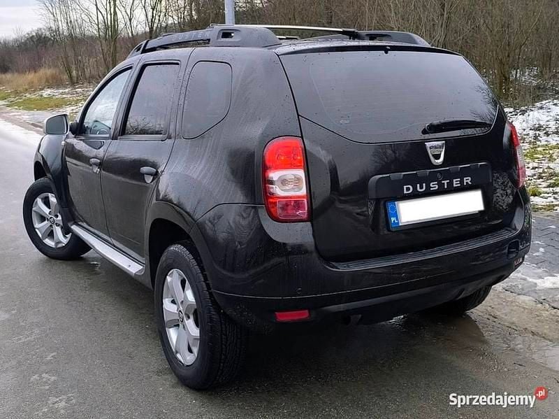 Używany Dacia Duster 2015 Czarny SUV