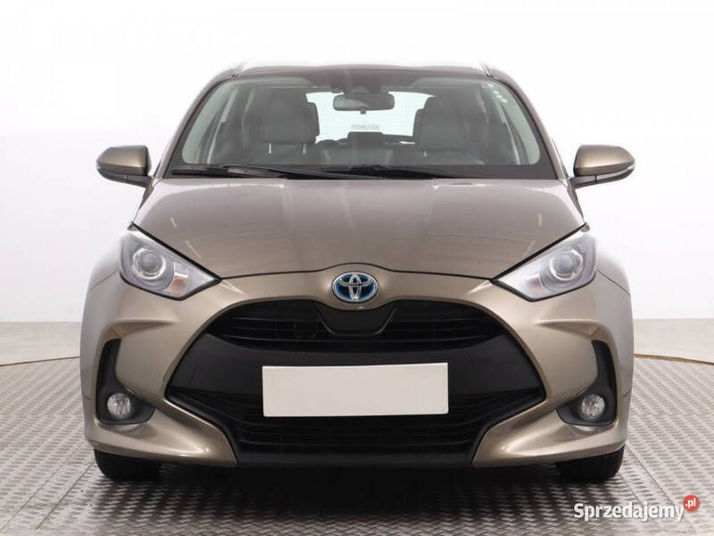 Brązowy Używany 2022 Toyota Yaris Hybrid Hatchback | 70 999 zł (Uczciwa cena) - Obraz 1/4