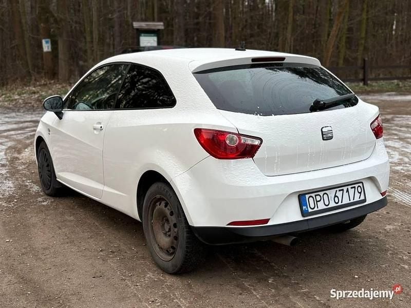 Używany Seat Ibiza 105 KM (77 kW) 2009 Biały Hatchback