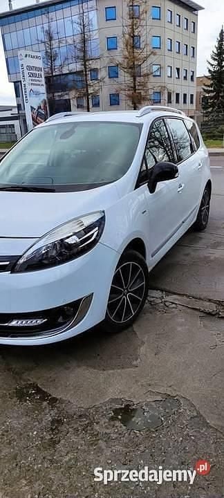 Biały Używany 2013 Renault Grand Scénic III Minivan | 29 000 zł (Uczciwa cena) - Obraz 1/2