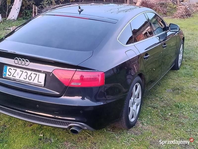 Czarny Używany 2012 Audi A5 Coupe | 30 500 zł (Uczciwa cena) - Obraz 1/4