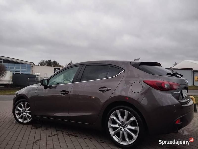 Używany Mazda 3 2016