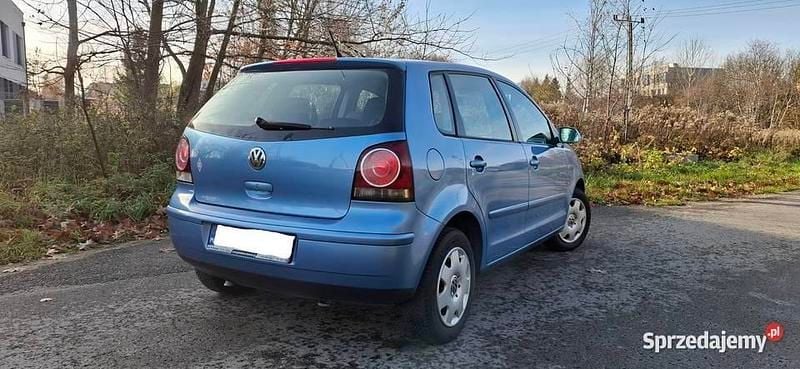 Niebieski Używany 2005 VW Polo Hatchback | 8500 zł (Dość drogi) - Obraz 1/4