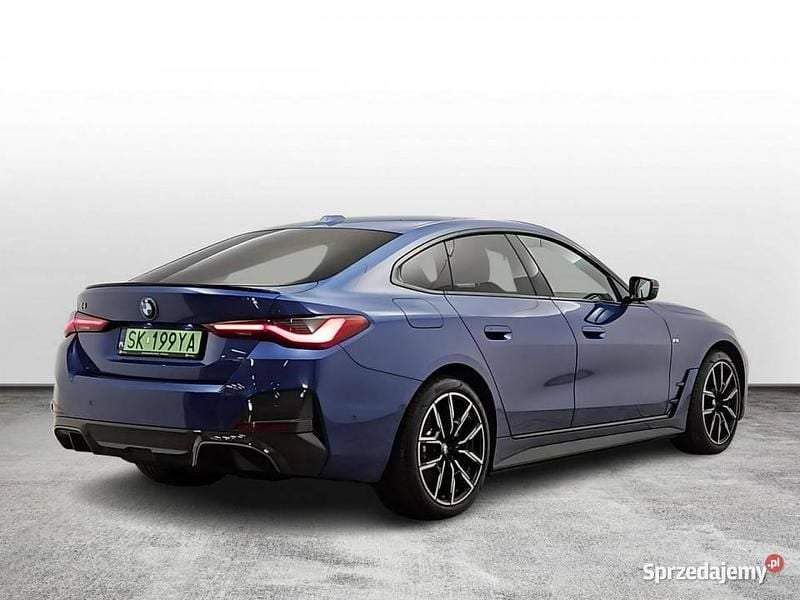 Używany BMW i4 M Sport 400 kW (544 KM) 2023 Niebieski Sedan/Limuzyna