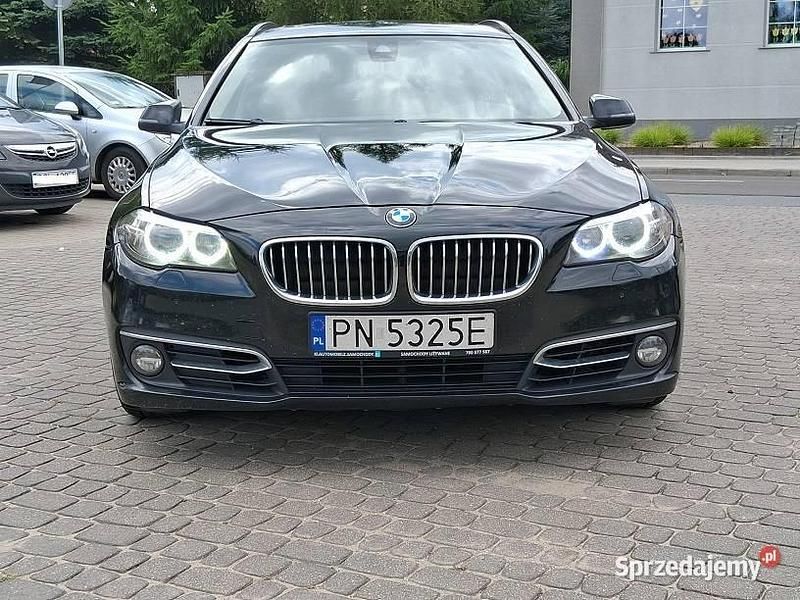 Czarny Używany 2014 BMW 530 Kombi | 60 900 zł (Dobra cena) - Obraz 1/4