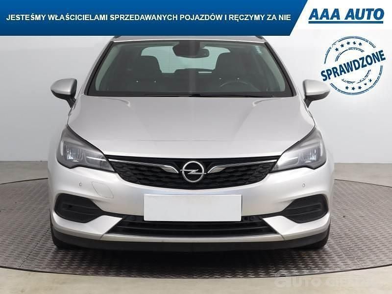 Używany Opel Astra 2019 Srebrny