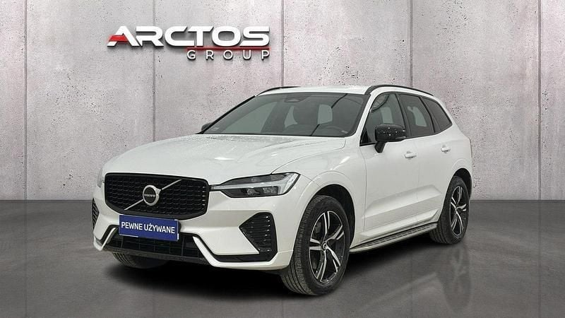 Biały Używany 2022 Volvo XC60 R-Design SUV | 179 900 zł - Obraz 1/4