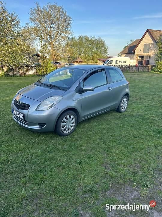 Szary Używany 2007 Toyota Yaris | 8600 zł (Uczciwa cena) - Obraz 1/1