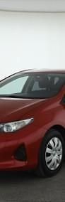 Używany Toyota Auris 132 KM (97 kW) 2013 Czerwony Hatchback