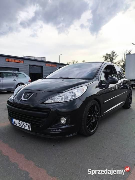 Używany Peugeot 207 88 KM (64 kW) 2006