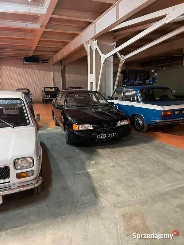 Używany 1991 Hyundai Excel | 7900 zł - Obraz 1/4