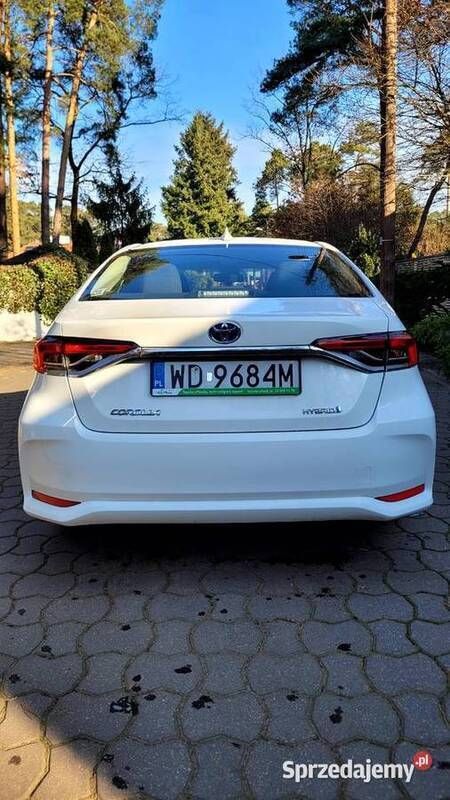 Biały Używany 2019 Toyota Corolla Sedan/Limuzyna | 68 000 zł (Uczciwa cena) - Obraz 1/4