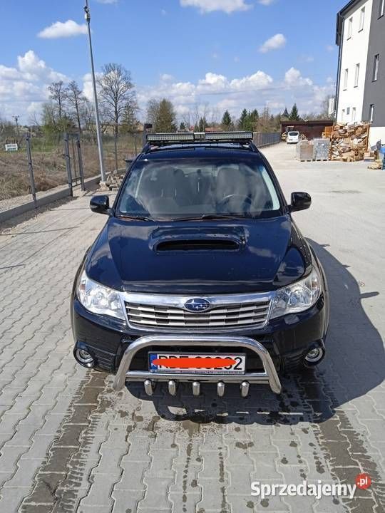 Czarny Używany 2011 Subaru Forester SUV | 21 500 zł (Uczciwa cena) - Obraz 1/4