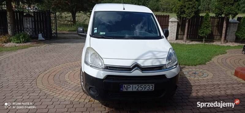 Używany 2013 Citroën Berlingo Minivan | 25 900 zł (Uczciwa cena) - Obraz 1/4
