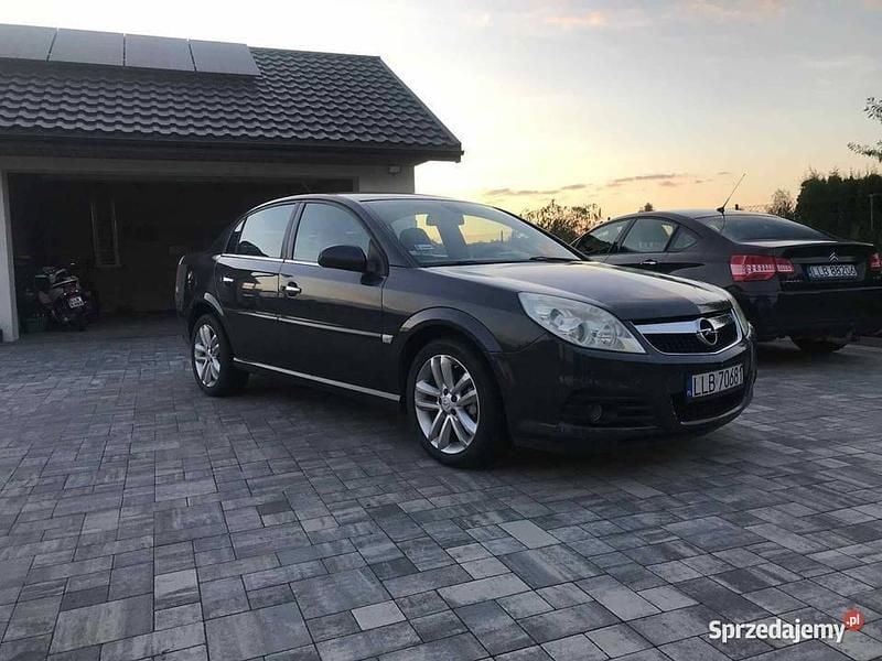 Używany 2007 Opel Vectra | 9500 zł (Uczciwa cena) - Obraz 1/4