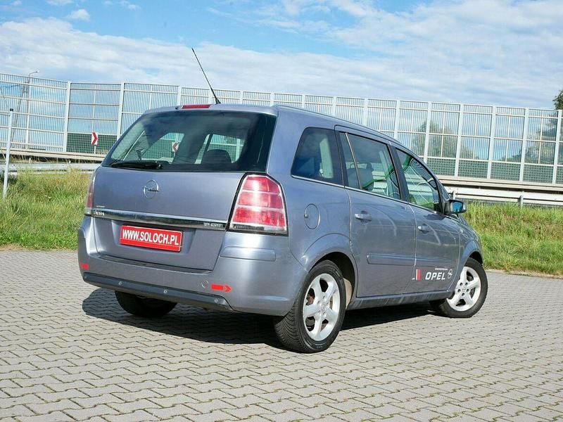 Używany Opel Zafira Edition 120 KM (88 kW) 2007 Szary Minivan