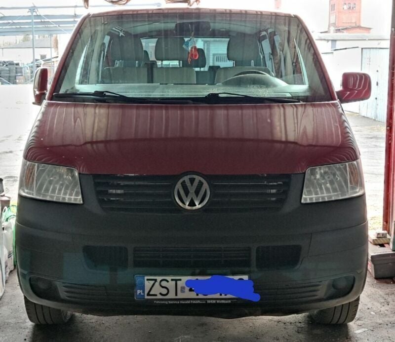 Czerwony Używany 2007 VW T5 Van | 29 000 zł (Drogi) - Obraz 1/4