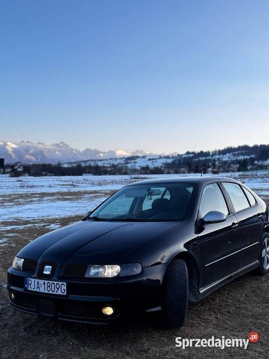 Czarny Używany 2005 Seat Leon FR Hatchback | 15 000 zł (Uczciwa cena) - Obraz 1/4