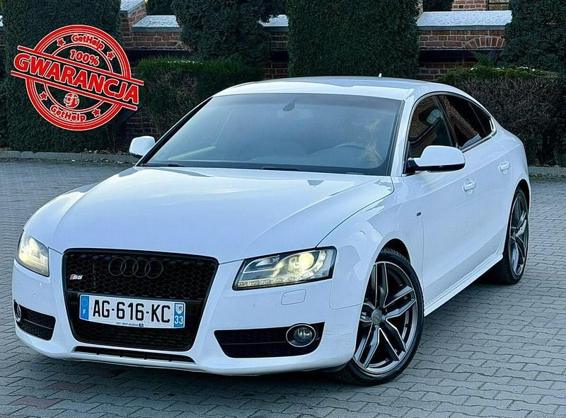 Biały Używany 2010 Audi A5 S-Line Sedan/Limuzyna | 39 700 zł (Uczciwa cena) - Obraz 1/4