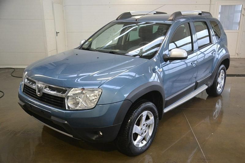 Używany Dacia Duster 110 KM (80 kW) 2012 Niebieski SUV