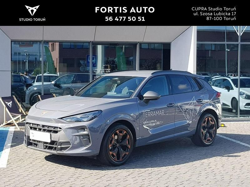 Szary Używany 2025 Cupra Terramar SUV | 175 900 zł - Obraz 1/4