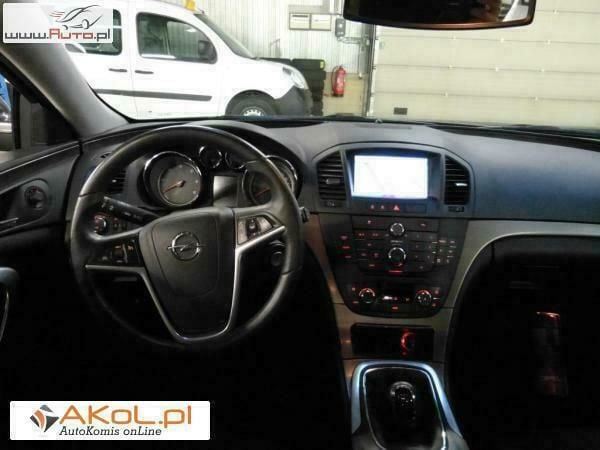 Używany Opel Insignia 131 KM (96 kW) 2010 Inny Sedan/Limuzyna