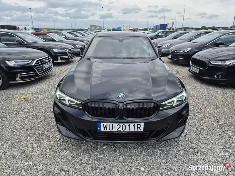 Czarny Używany 2023 BMW 320 Comfort Edition Sedan/Limuzyna | 132 840 zł (Super Cena) - Obraz 1/4