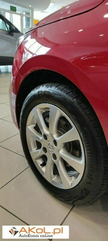 Używany Opel Corsa 75 KM (55 kW) 2021 Bordowy (metalik) Hatchback