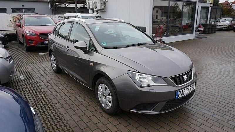 Używany Seat Ibiza ST 2014 Brązowobeżowy Kombi