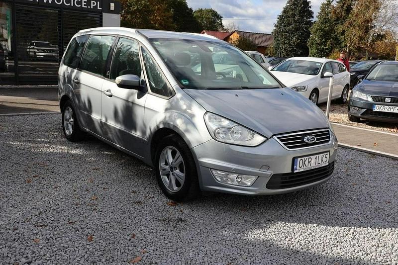 Używany Ford Galaxy 160 KM (117 kW) 2012 Szary (metalik) Minivan