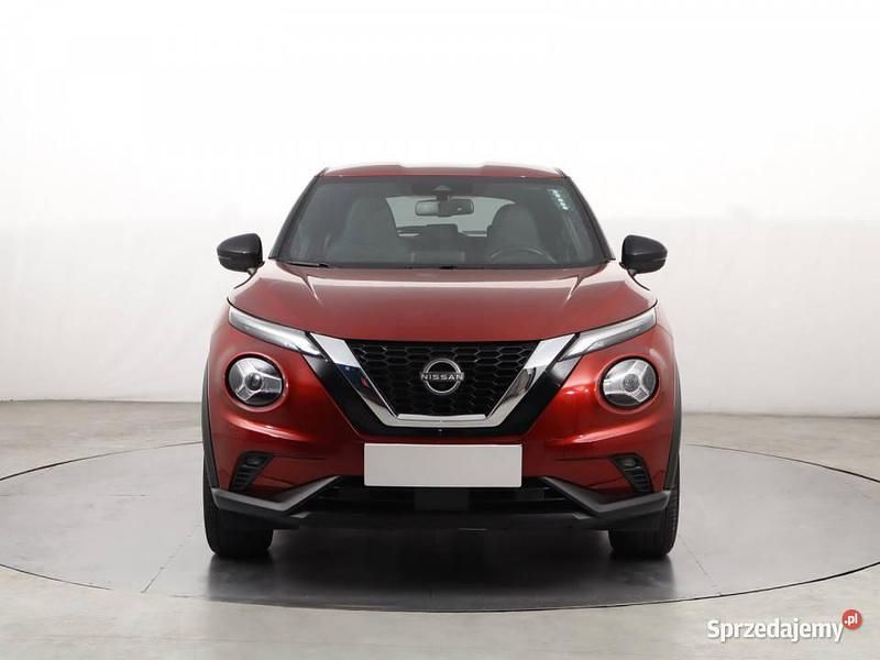 Bordowy Używany 2022 Nissan Juke SUV | 82 999 zł (Dość drogi) - Obraz 1/4