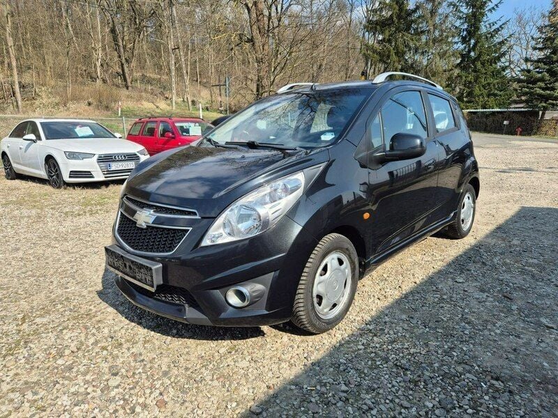 Czarny (metalik) Używany 2010 Chevrolet Spark Hatchback | 9900 zł (Dobra cena) - Obraz 1/4