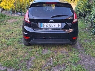 Czarny Używany 2013 Ford Fiesta Hatchback | 18 000 zł (Dobra cena) - Obraz 1/4
