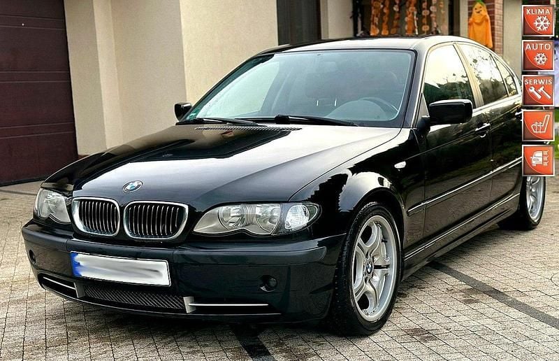 Czarny Używany 2002 BMW 330 Sedan/Limuzyna | 18 900 zł - Obraz 1/4
