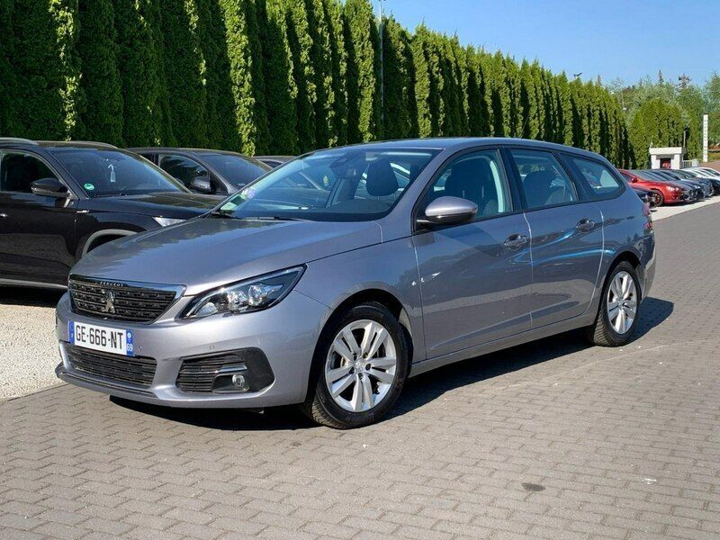Srebrny Używany 2021 Peugeot 308 Kombi | 38 900 zł (Super Cena) - Obraz 1/4