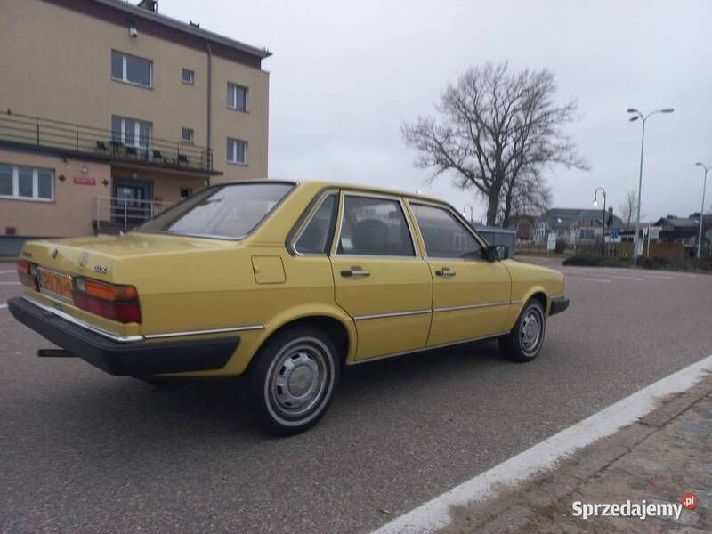 Używany Audi 80 1979 Żółty Sedan/Limuzyna