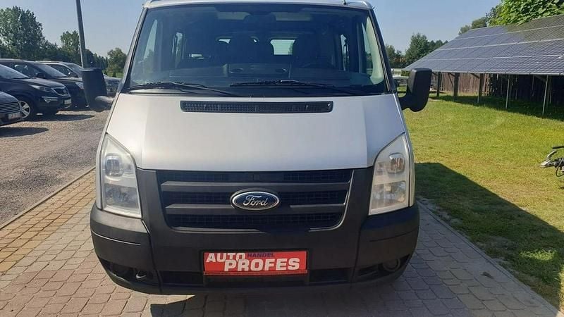 Srebrny (metalik) Używany 2011 Ford Transit Minivan | 27 900 zł (Super Cena) - Obraz 1/4