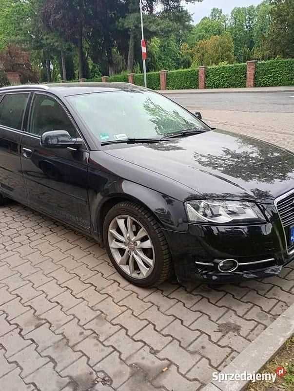 Używany Audi A3 Attraction 105 KM (77 kW) 2012 Hatchback